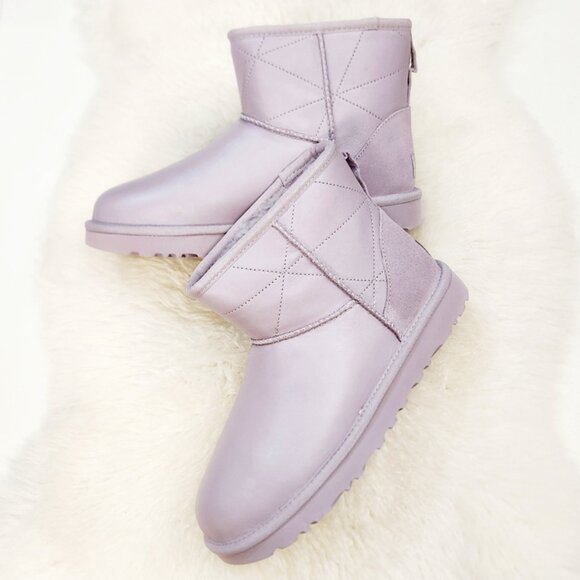 Ugg Women's Classic Mini Pearlized Boots - Picture 7 of 10